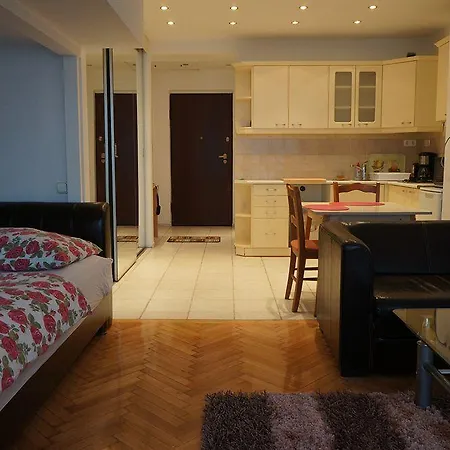Apartment Corso *